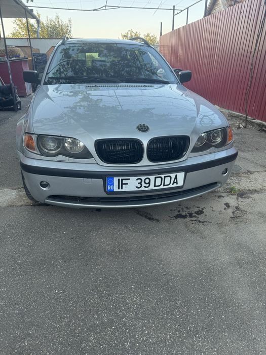 Vand e46 sau schimb cu logan