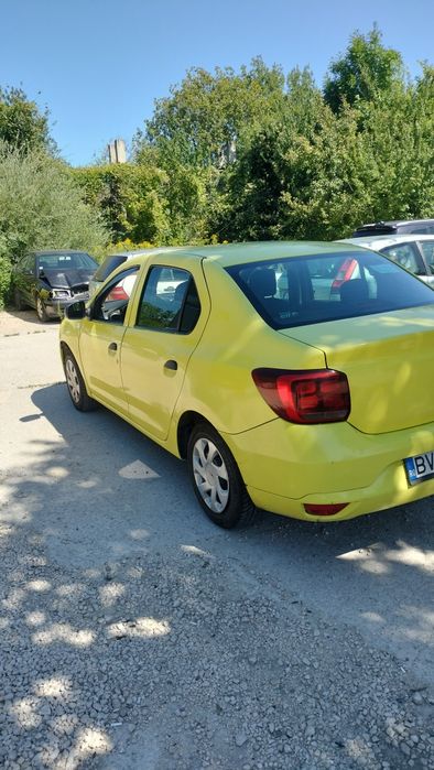 Vând DACIA Logan 2