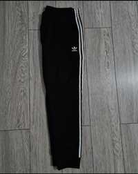 Pantaloni Adidas Mărimea XL