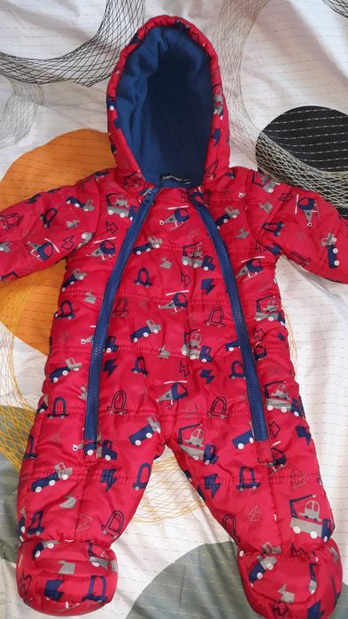 Combinezon bebe măsura 62 inextenso