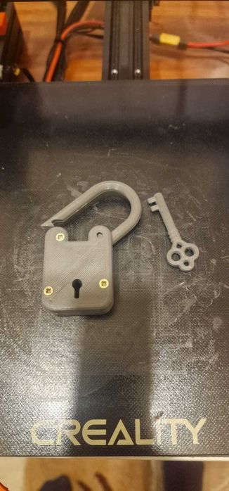 Proiectare 3D si printare obiecte 3D