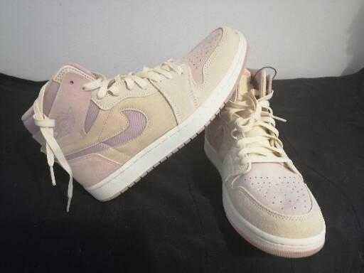 Ghete Nike Jordan  originale, deosebite marimea 40-43