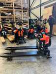 Transpaleta electrica / liza electrica VALLIFT 1,5T din Stoc