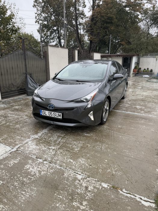 Toyota Prius 2016