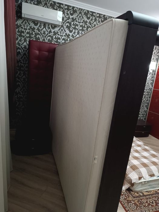 Продам кровать.