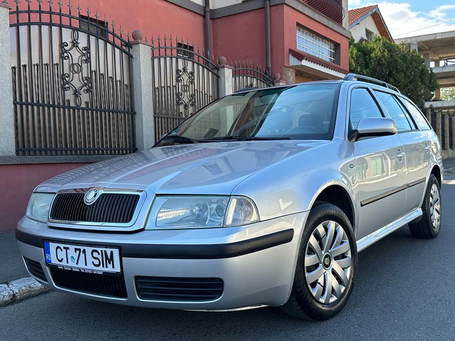 Skoda Octavia / Ambiente/ 1.6i 102Cp /AC/ Scaune incalzite/ ACTE LA ZI