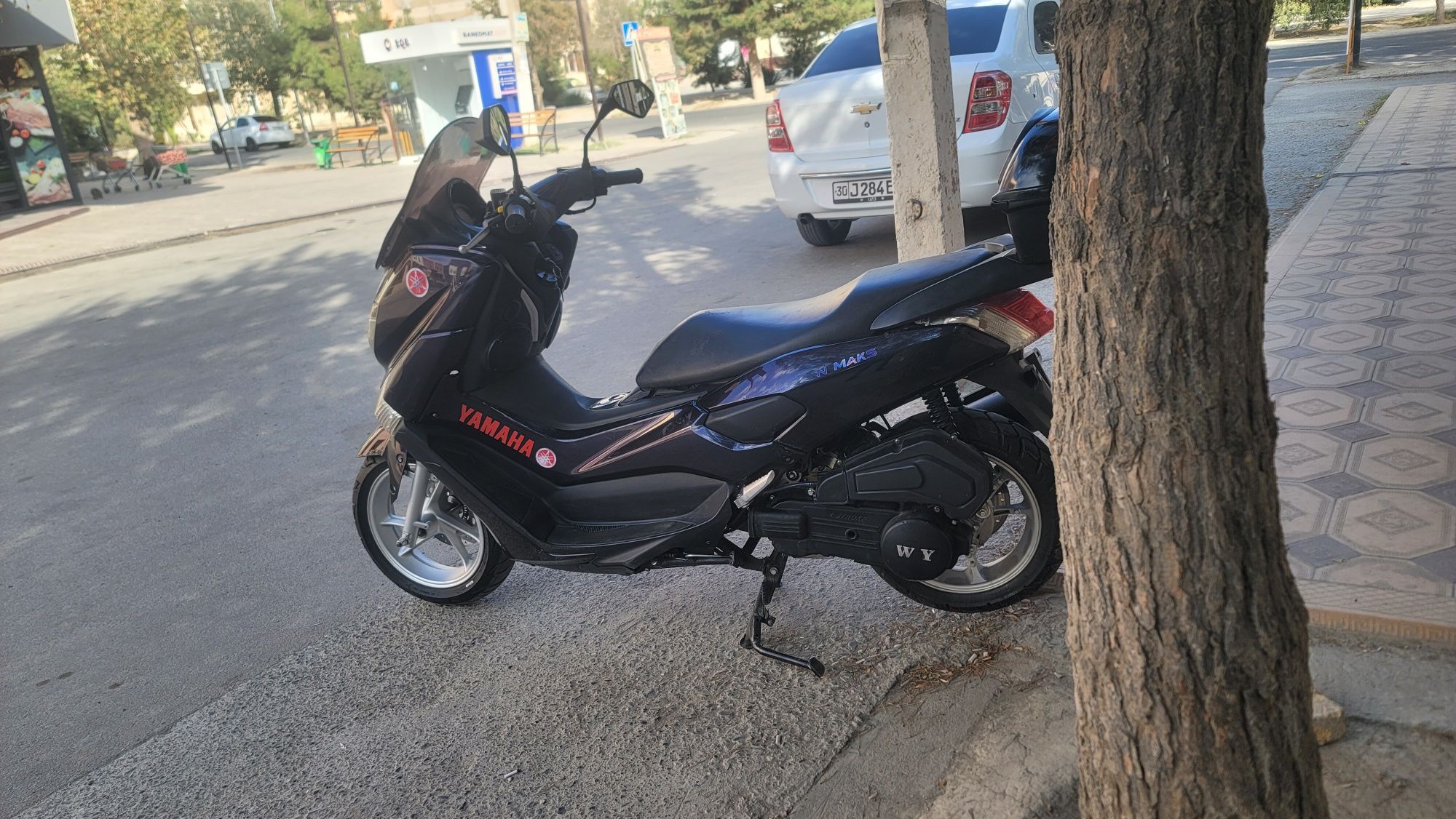 YAMAHA skutr sotiladi srochno
