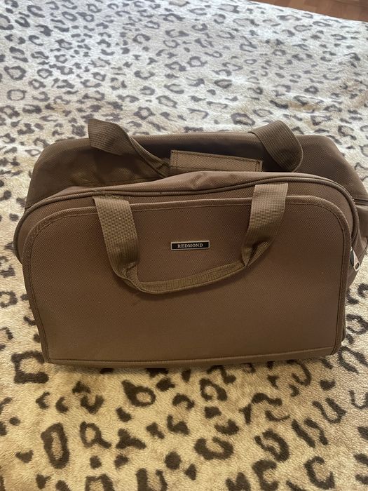 Дорожная сумка Redmond