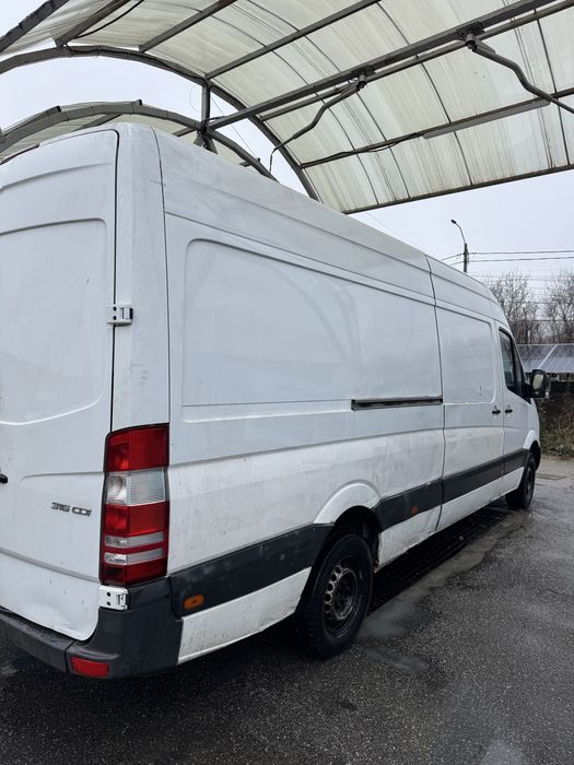 Mercedes Sprinter 316 dezmembrez motor 2.2 euro 5 an 2011