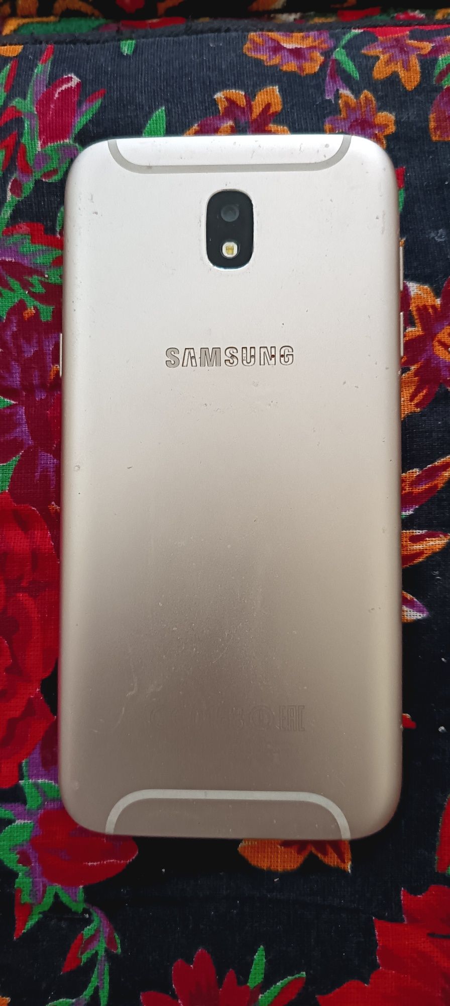 Samsung J 5 atpechatkali