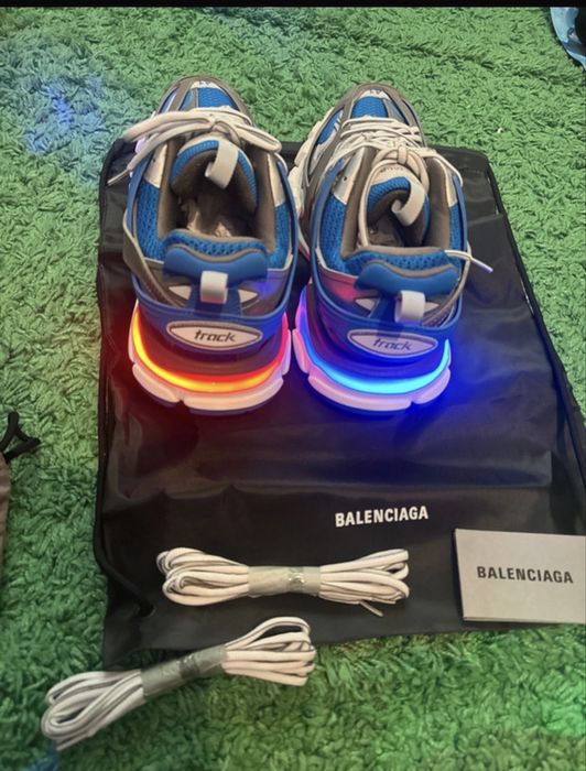 Balenciaga Track