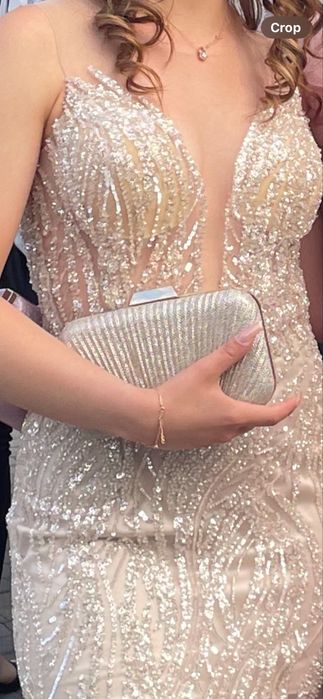 Бална абитуриенска рокля