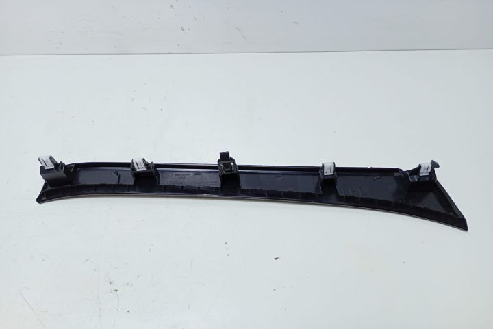 Trim ornament torpedou bord 68411HV00A Nissan Qashqai a 2-a generatie