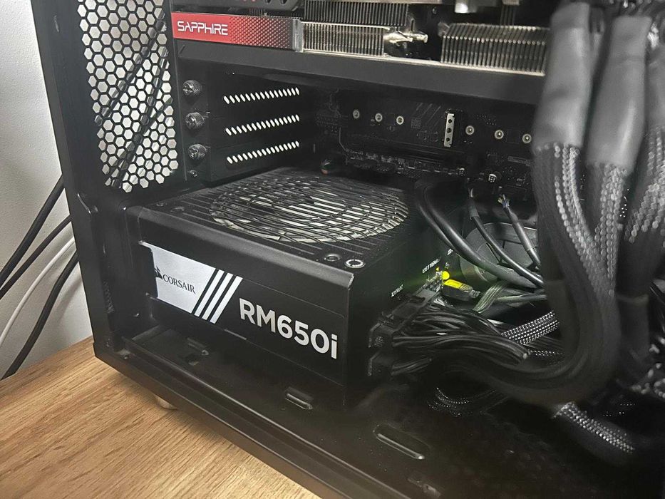 Sursa PC Corsair RM650i