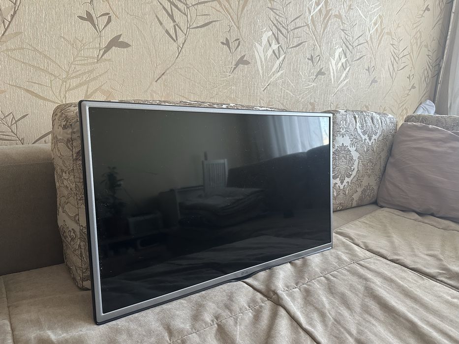Телевизор LG 32 диагональ