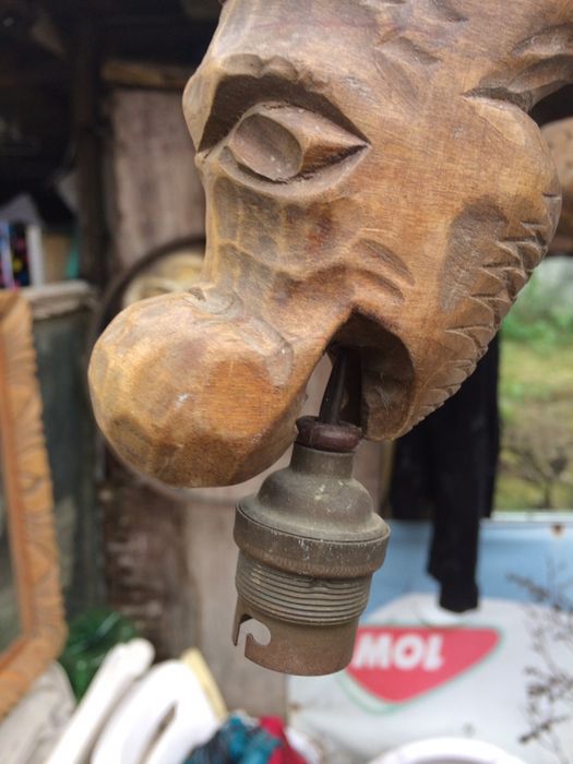 candelabru sculptat manual foarte veche din lemn masiv!