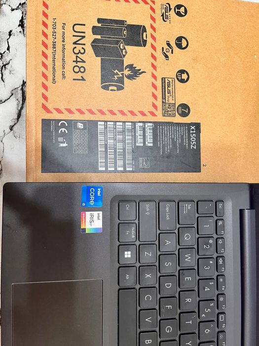 Noutbuk AsusVivobook