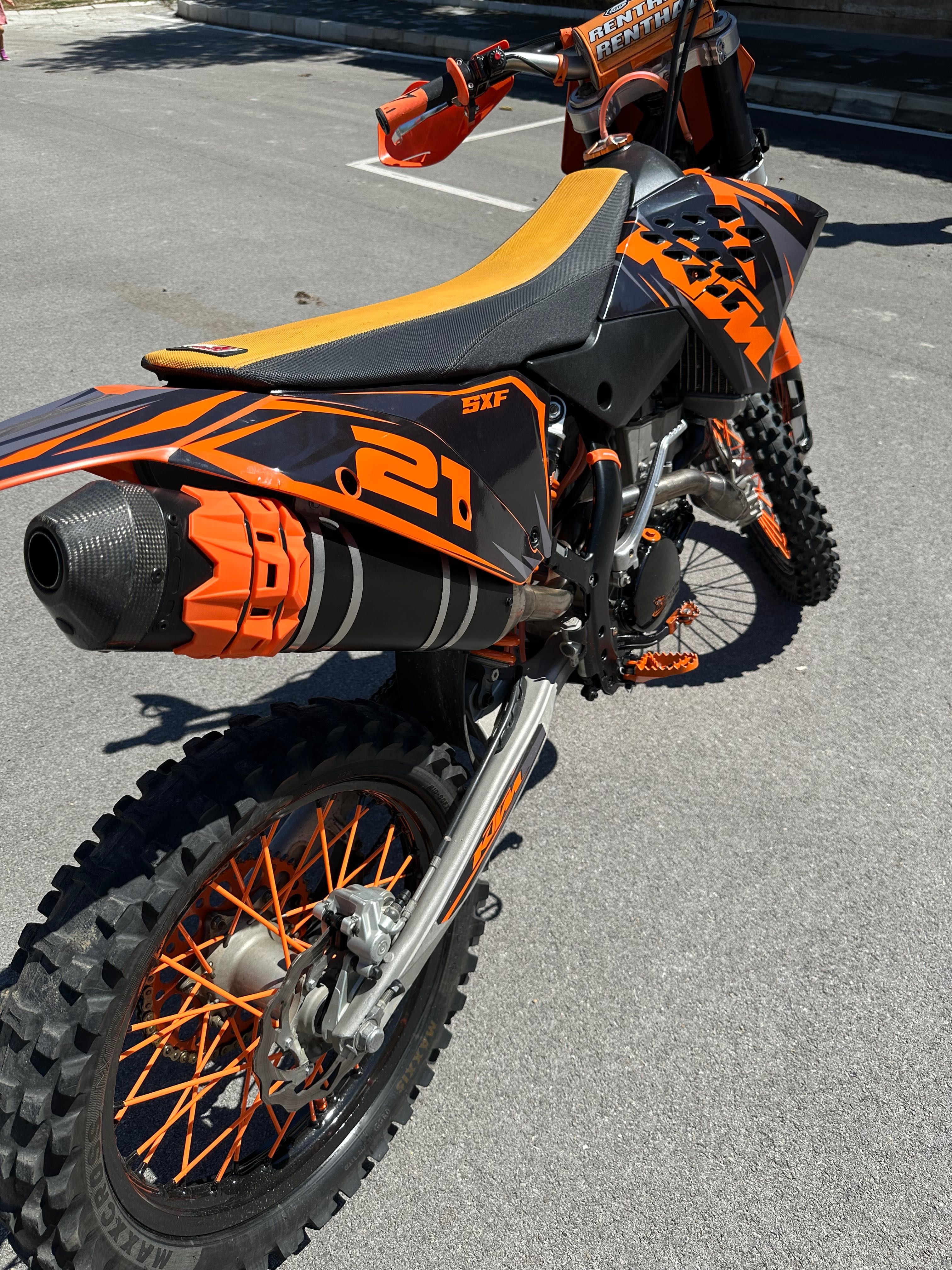 Продавам KTM SX250F