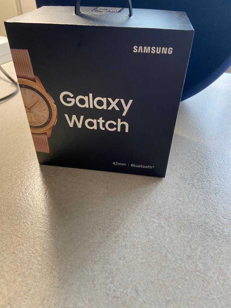 Смарт часы Samsung Galaxy Watch Small Rose Gold