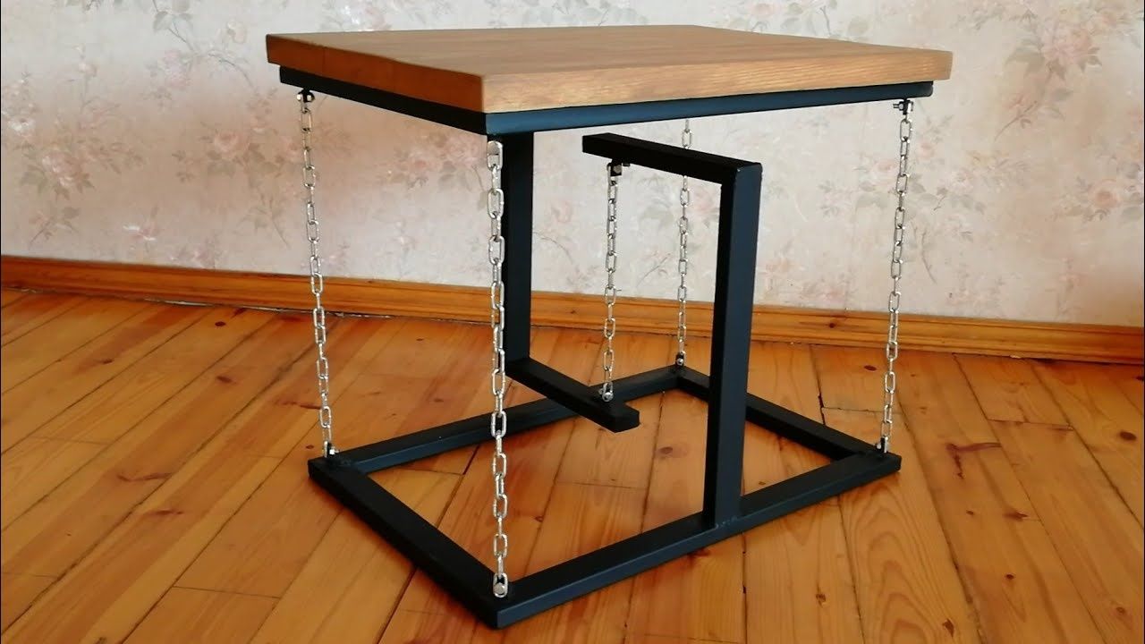 Ливитирующий стол и стулья