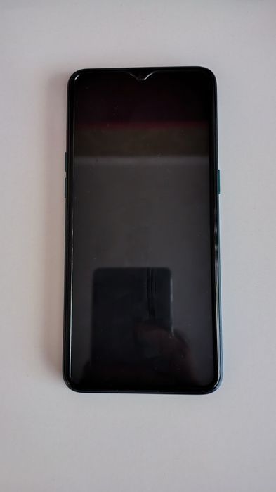 Продам смартфон Realme 5 Pro