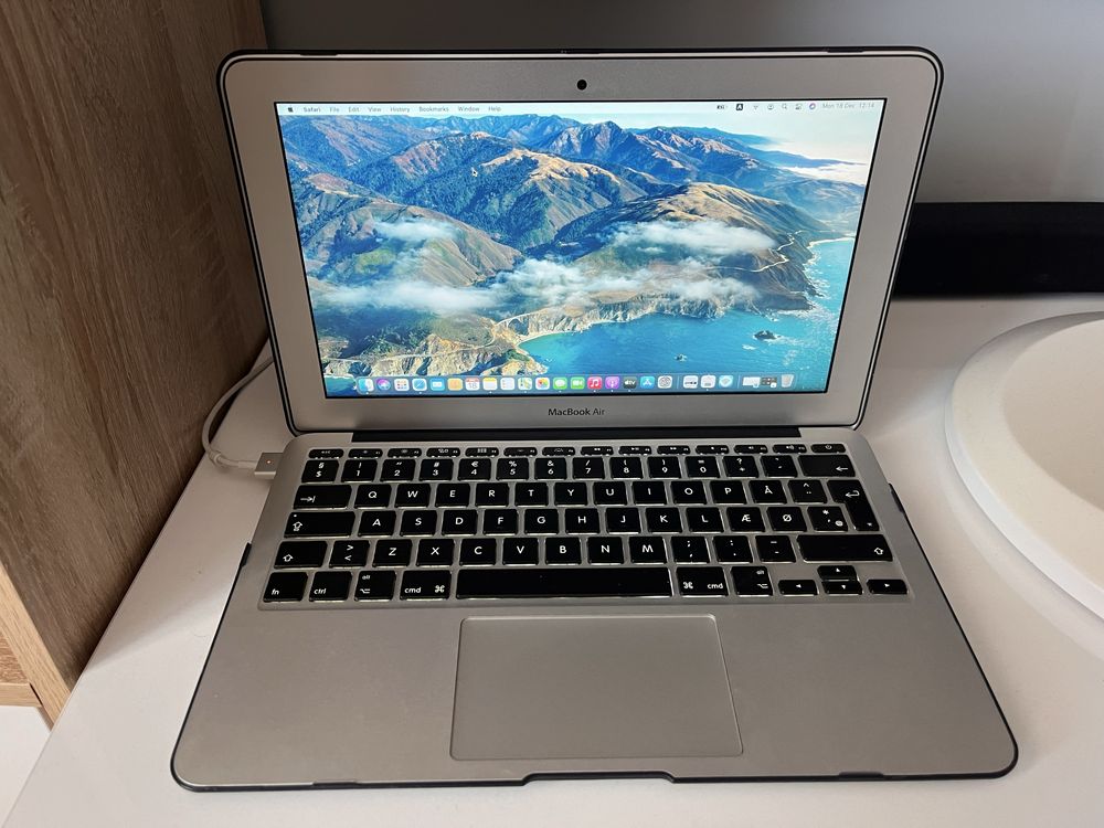 Macbook air 11 mid 2013