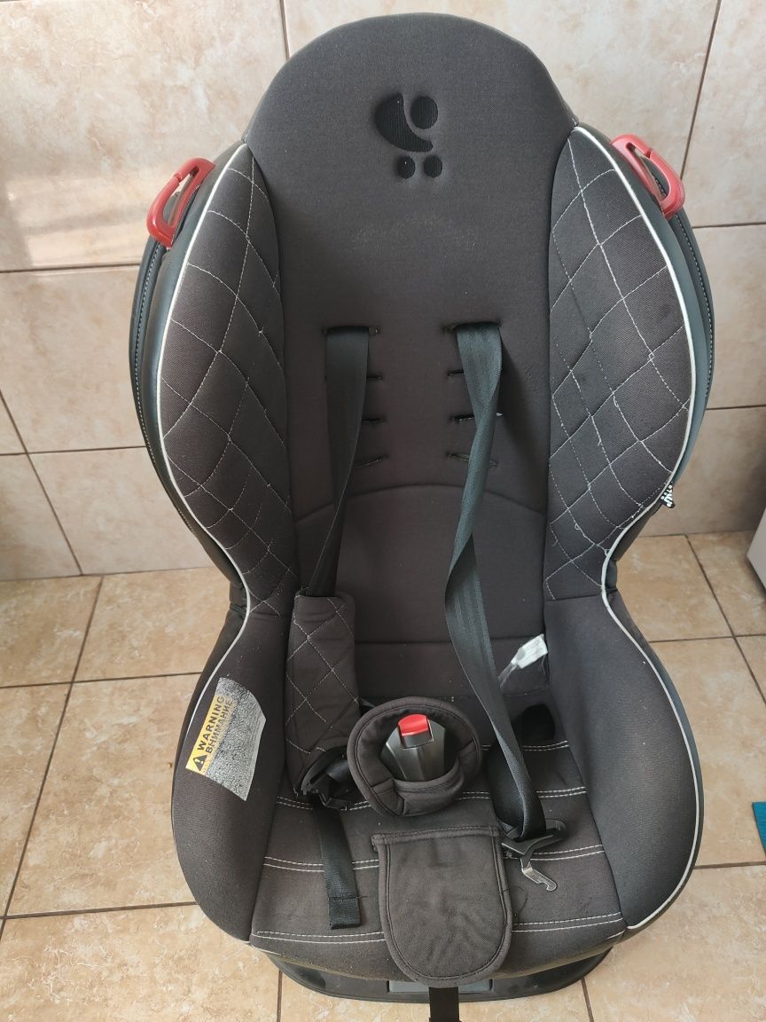 Scaun auto pentru copii de vânzare în stare bună