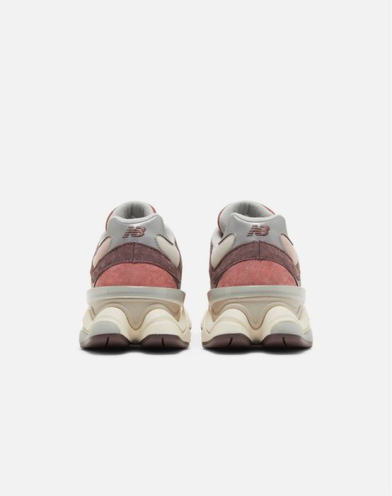 New Balance 9060 Cherry Blossom