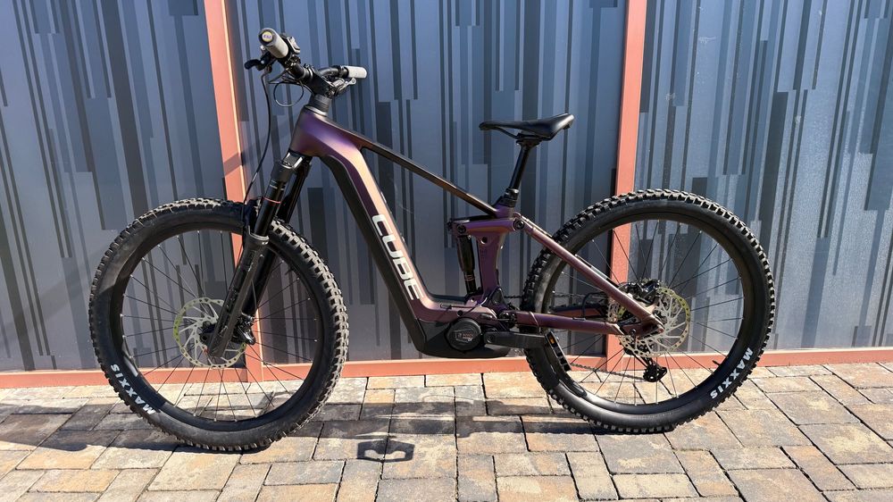 E-Bike Cube Stereo Carbon 750Wh 2024 ca NOUA bicicleta Bosch CX SLX S