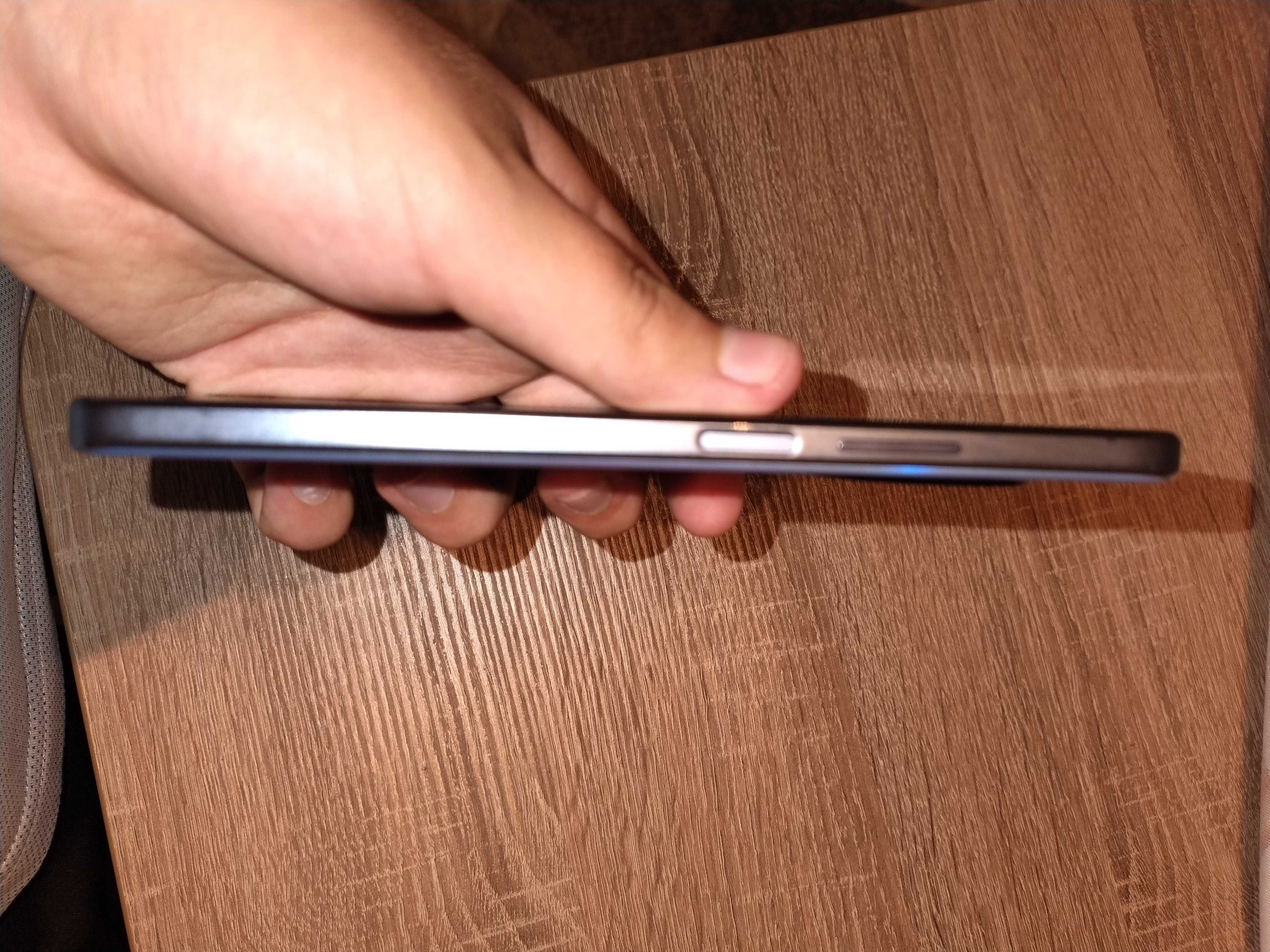 Продавам Huawei nova y90