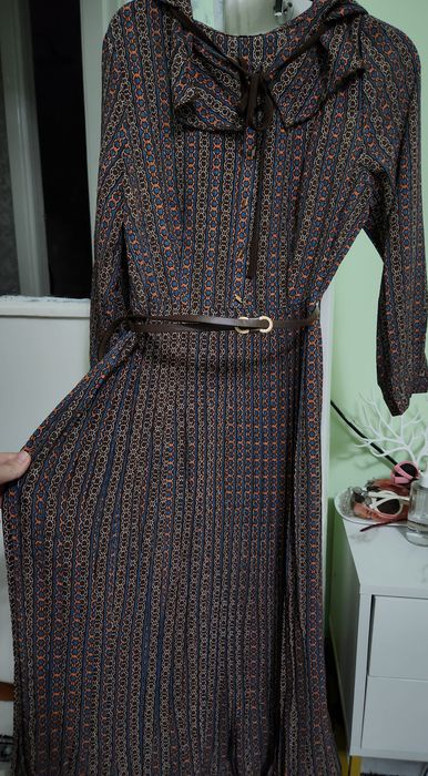 Платья новая размер М