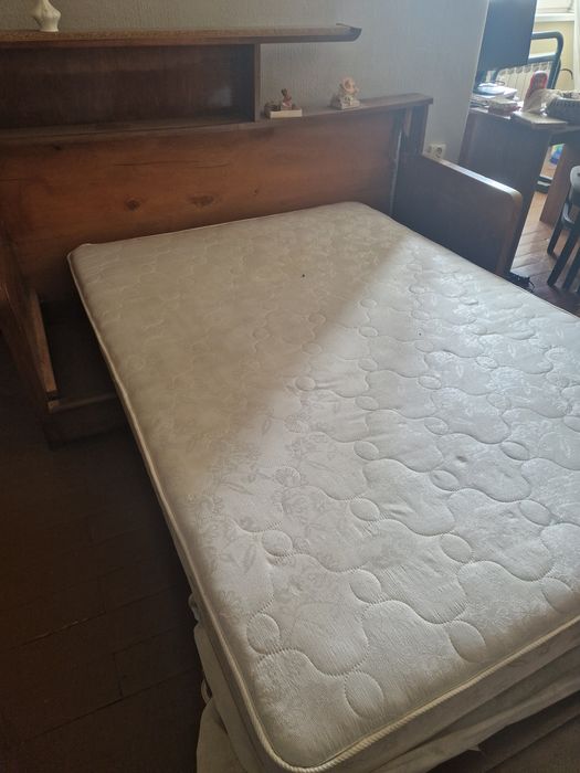 Матрак 140/200 с вградена дървена подматрачна рамк