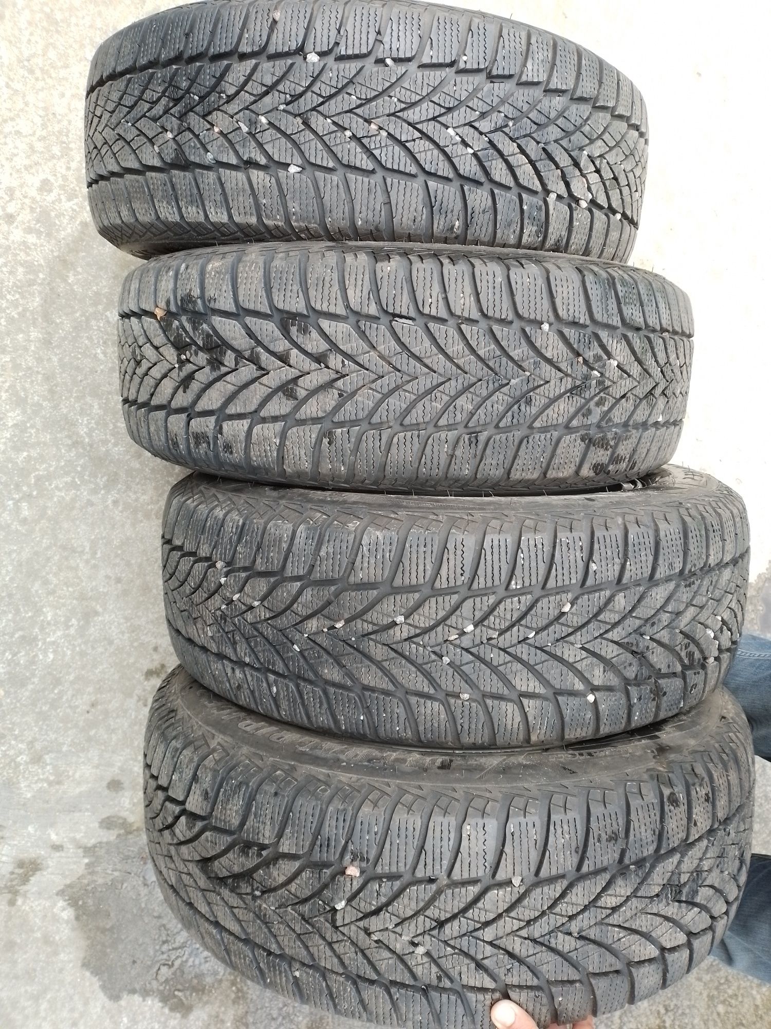 Jante 5×112 r16 Skoda  anv 215/60/16 m+s noi