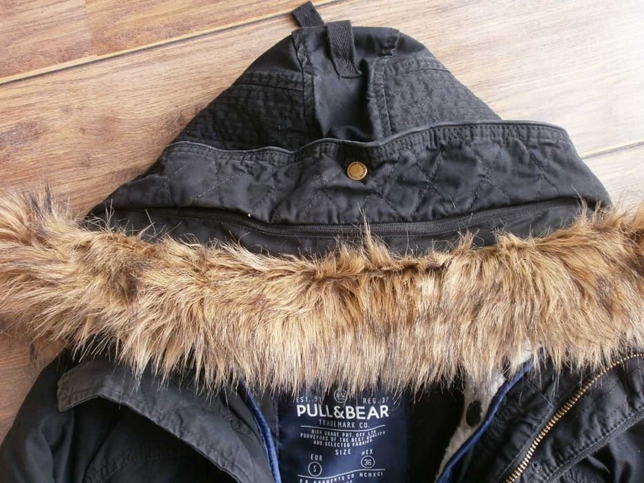 М Нова Мъжка Парка с Голяма Пухена Качулка Pull & Bear