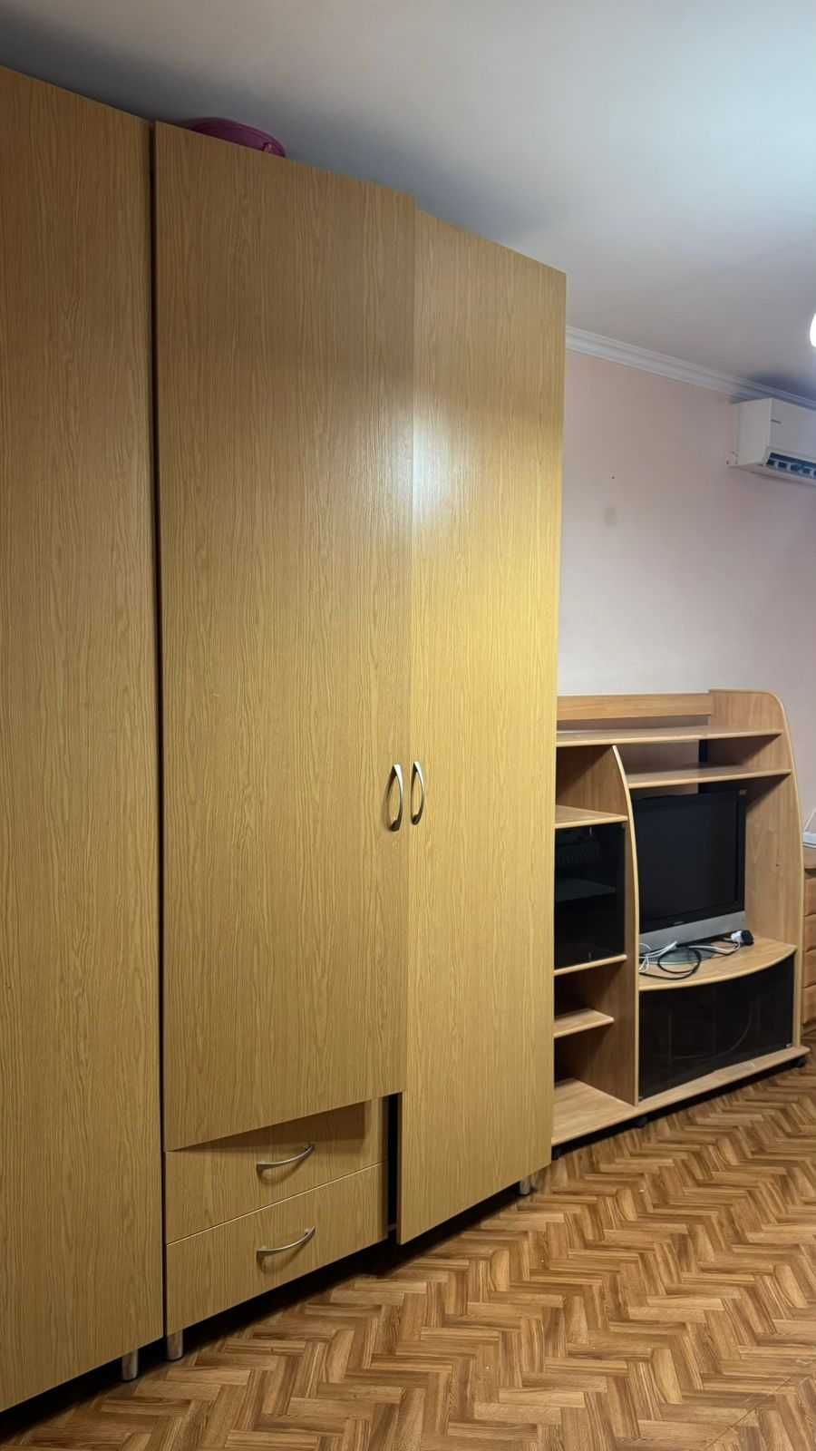 Шкаф для одежды б/у