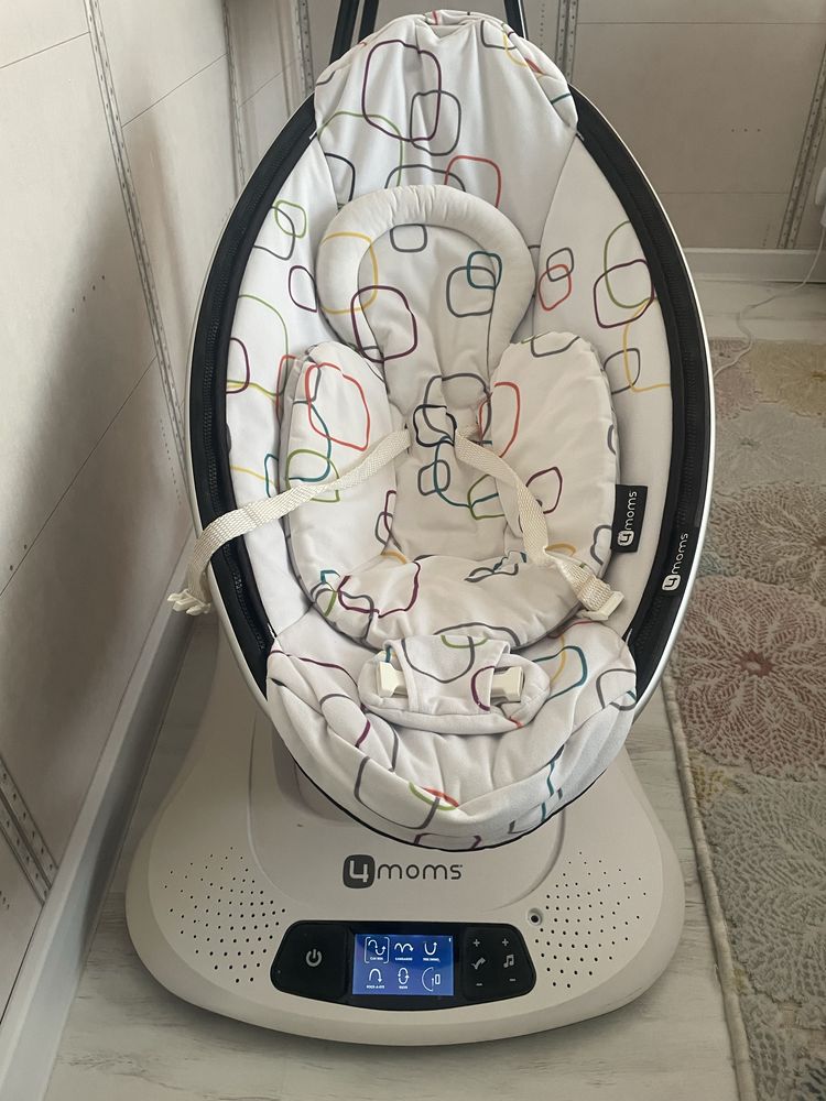 Електрическа Люлка 99 лв 4moms mamaRoo 4