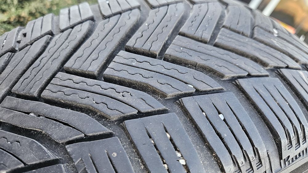 4бр гуми 195 65 15 мишелин