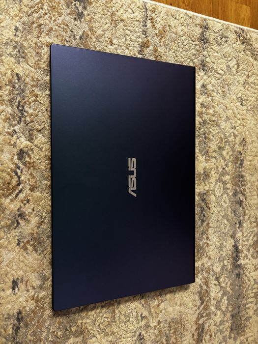 Laptop Asus VivoBook