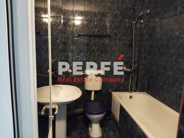Продава се Тристаен апартамент в Бургас, Възраждане - 80 кв.м за 1750 €/кв.м - Снимка #6