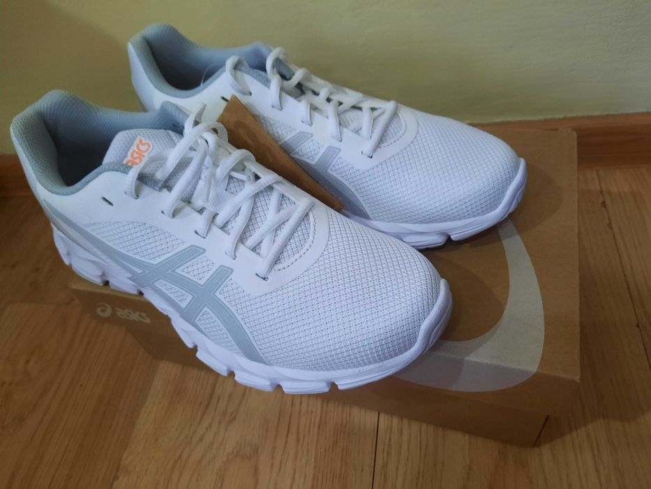 Новые женские кроссовки Asics GEL-QUANTUM LYTE II размер 39,5