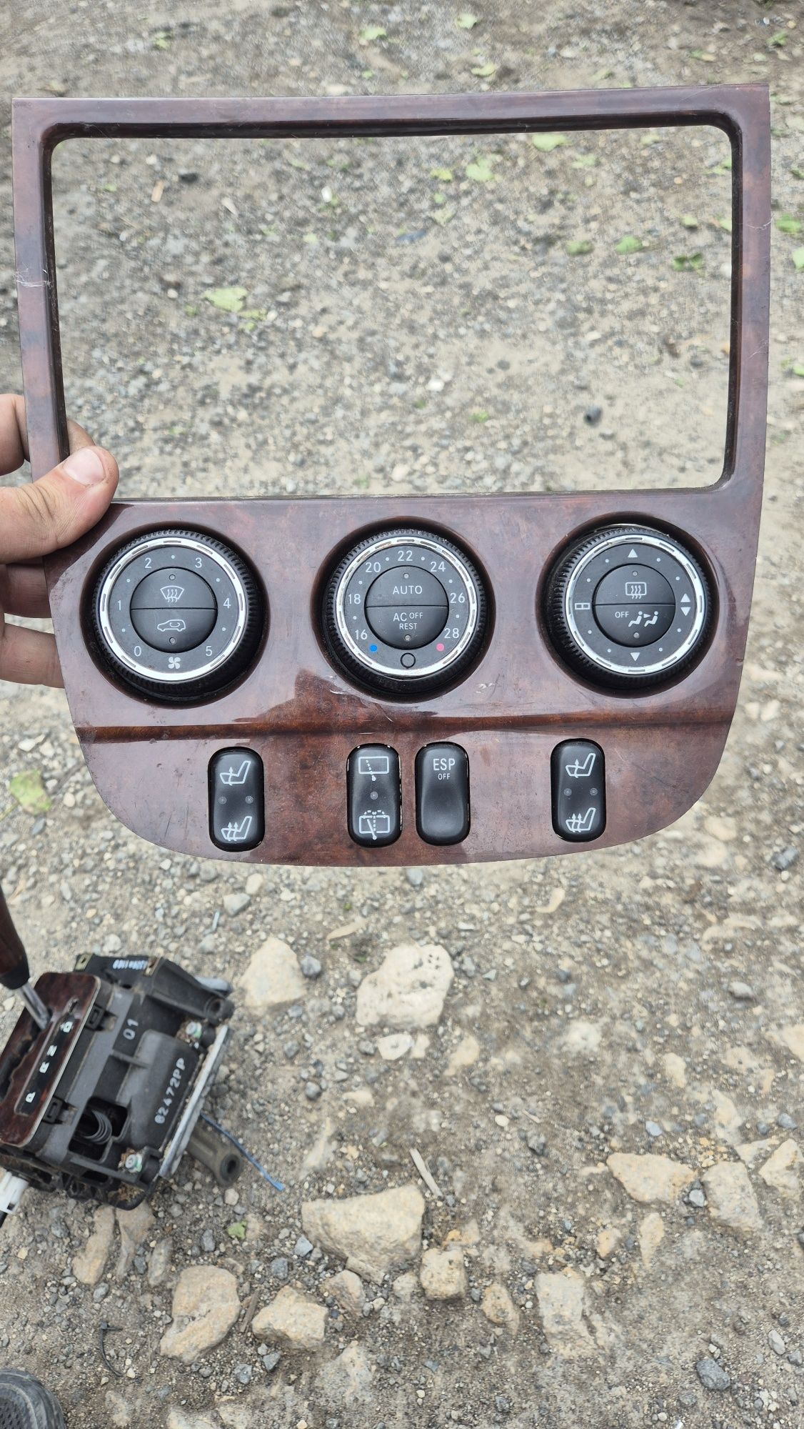 Оригинален Панел Климатик за Мерцедес ML w163  97- 2005Г