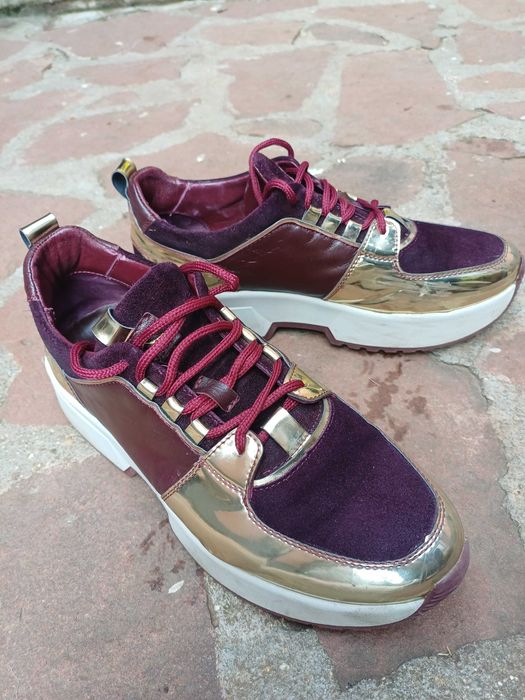 Дамски кожени сникърси