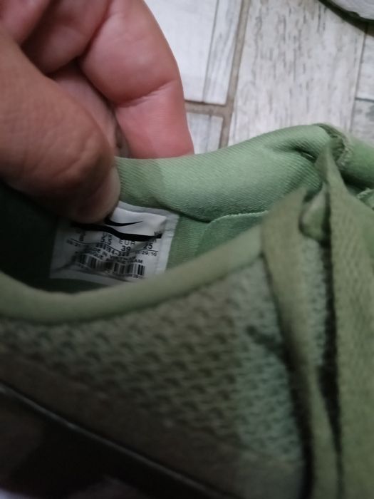 Продавам маратонки Nike