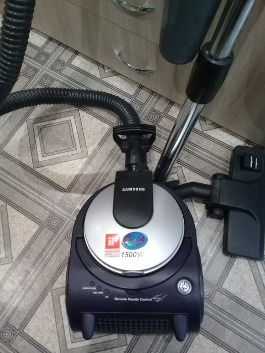 Продам пылесос Samsung