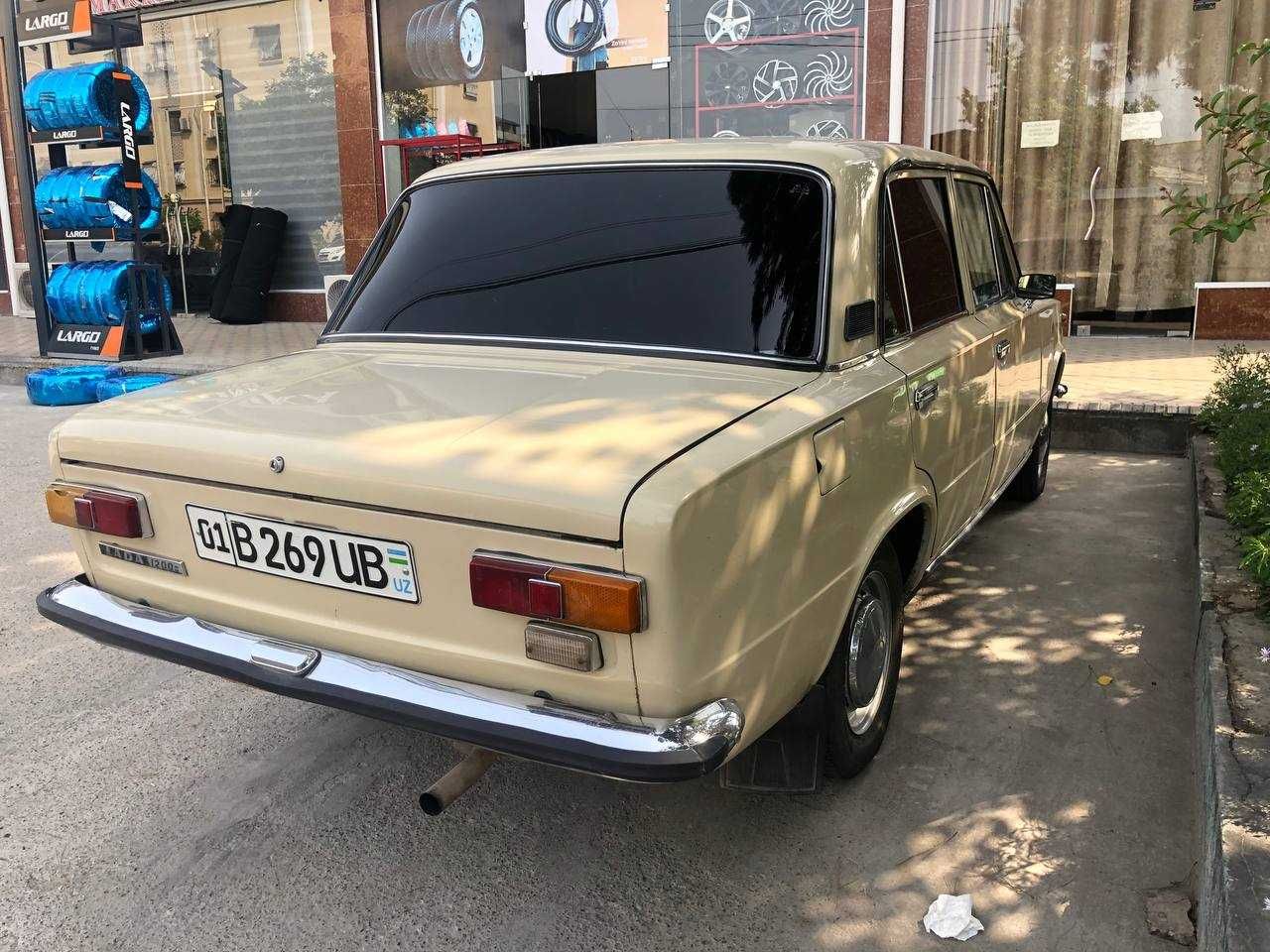 Vaz 2101 Jiguli yurib turgan moshina holati alo