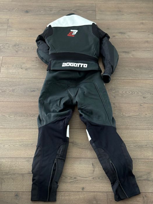Costum moto damă BOGOTTO
