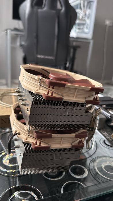 Noctua NH-D15 охлаждане