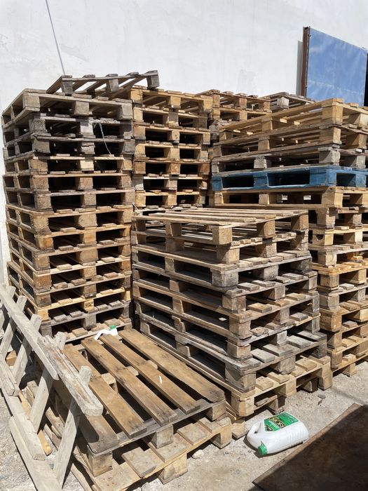 Б/у поддоны 900 тенге за штуку