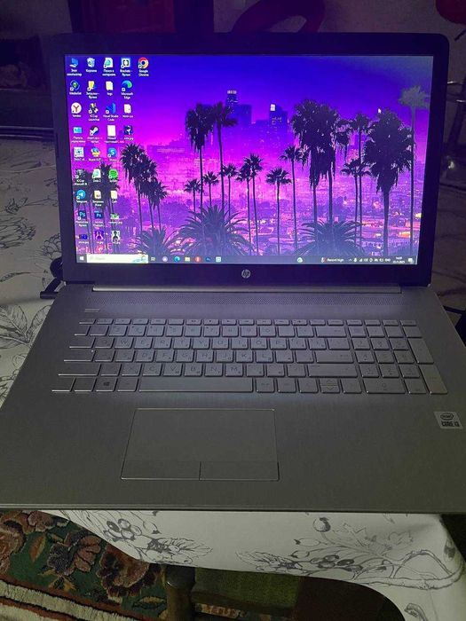 Ноутбук HP laptop 17-byxxx