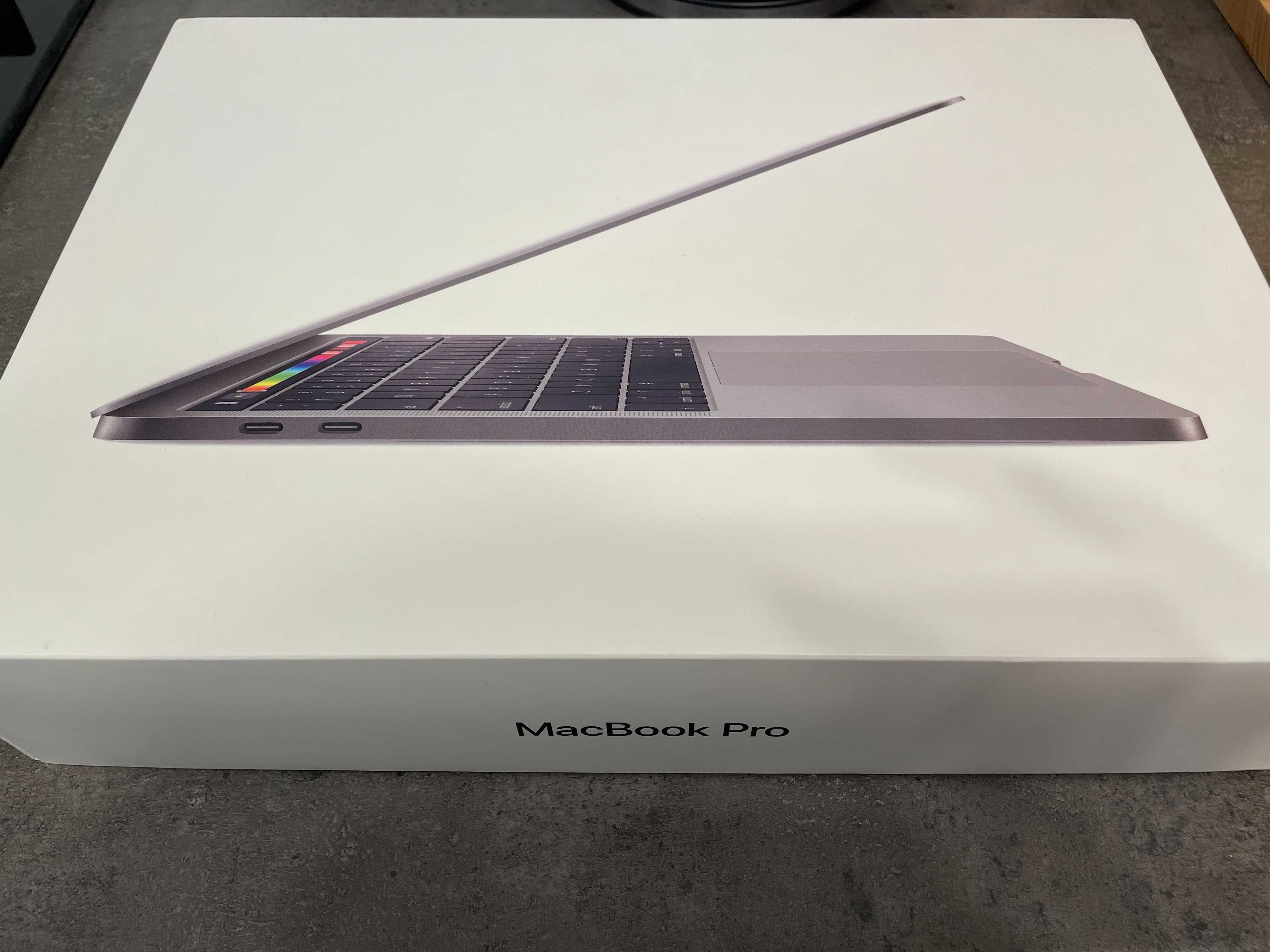 MacBook Pro 13" 2019 NOU / SSD 512GB / Intel i7 / 4xTBT3